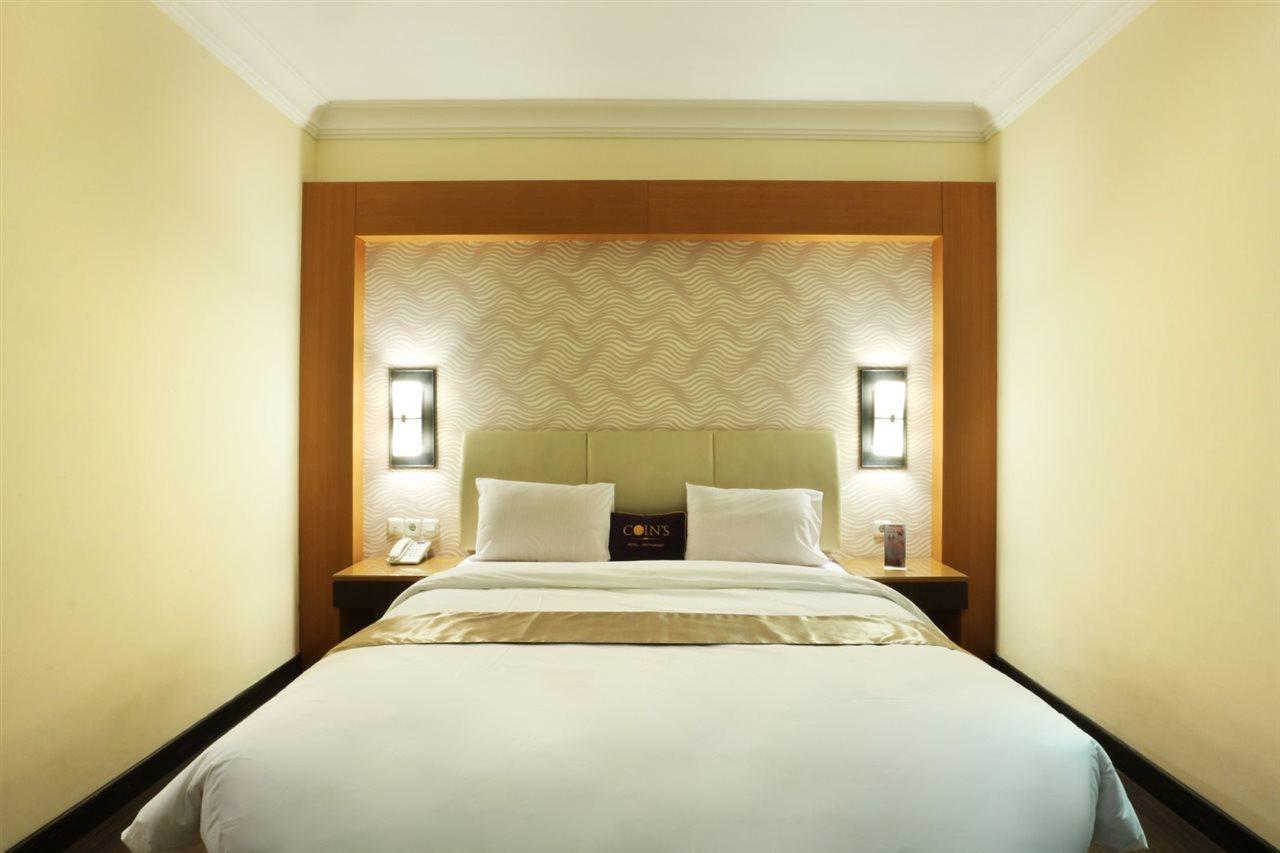 Coins Hotel ג'קרטה מראה חיצוני תמונה