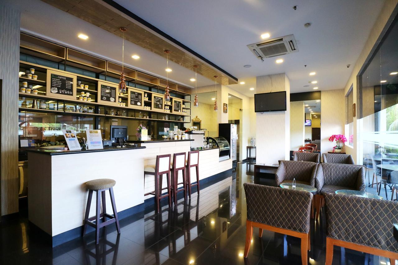 Coins Hotel ג'קרטה מראה חיצוני תמונה