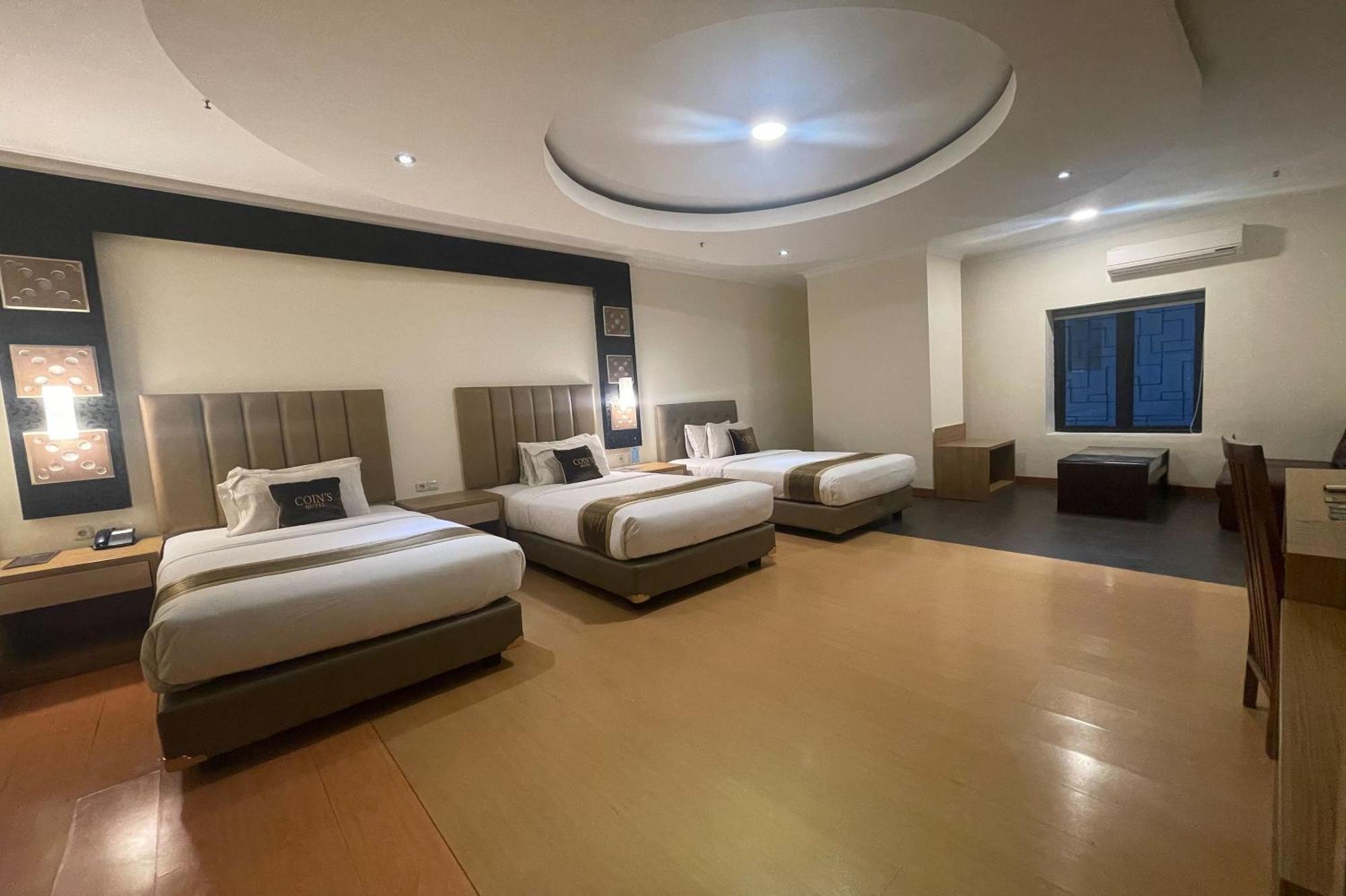 Coins Hotel ג'קרטה מראה חיצוני תמונה
