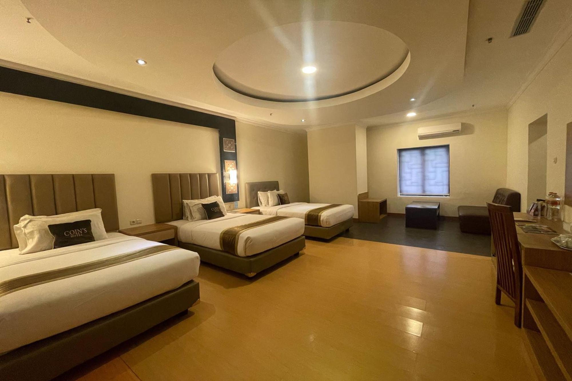 Coins Hotel ג'קרטה מראה חיצוני תמונה