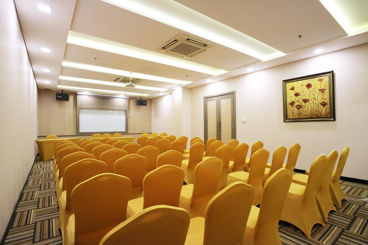 Coins Hotel ג'קרטה מראה חיצוני תמונה