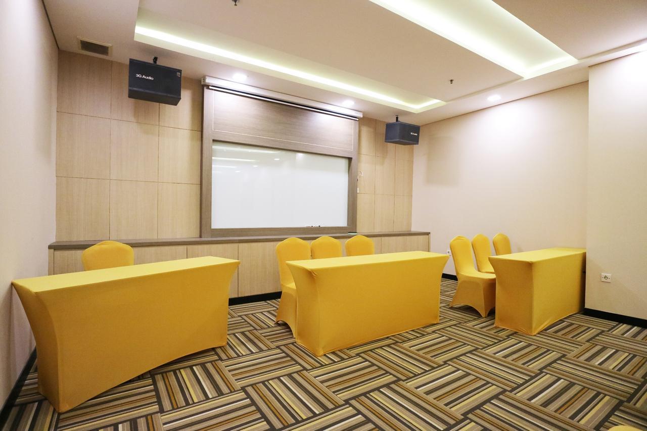 Coins Hotel ג'קרטה מראה חיצוני תמונה