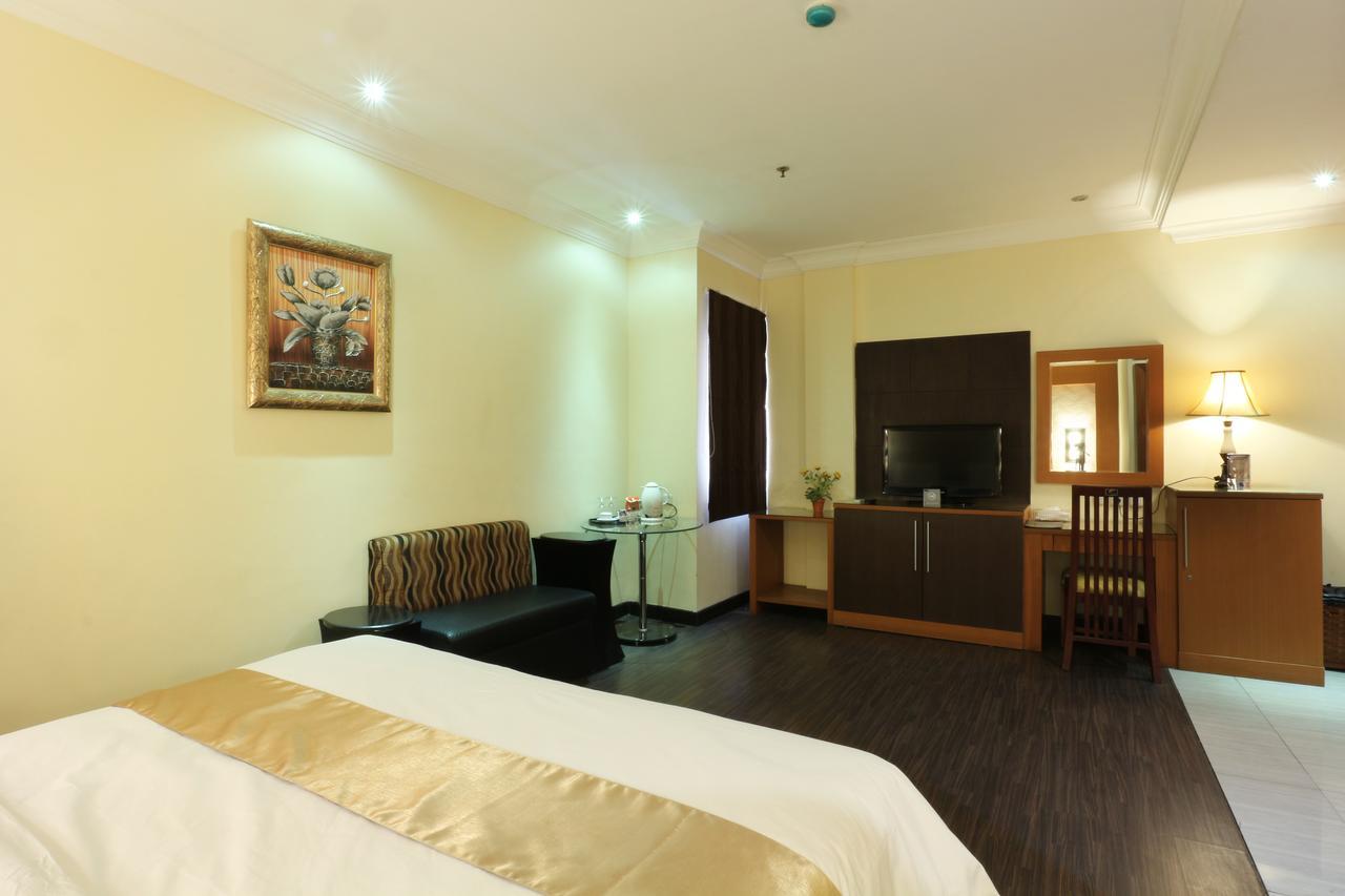Coins Hotel ג'קרטה מראה חיצוני תמונה