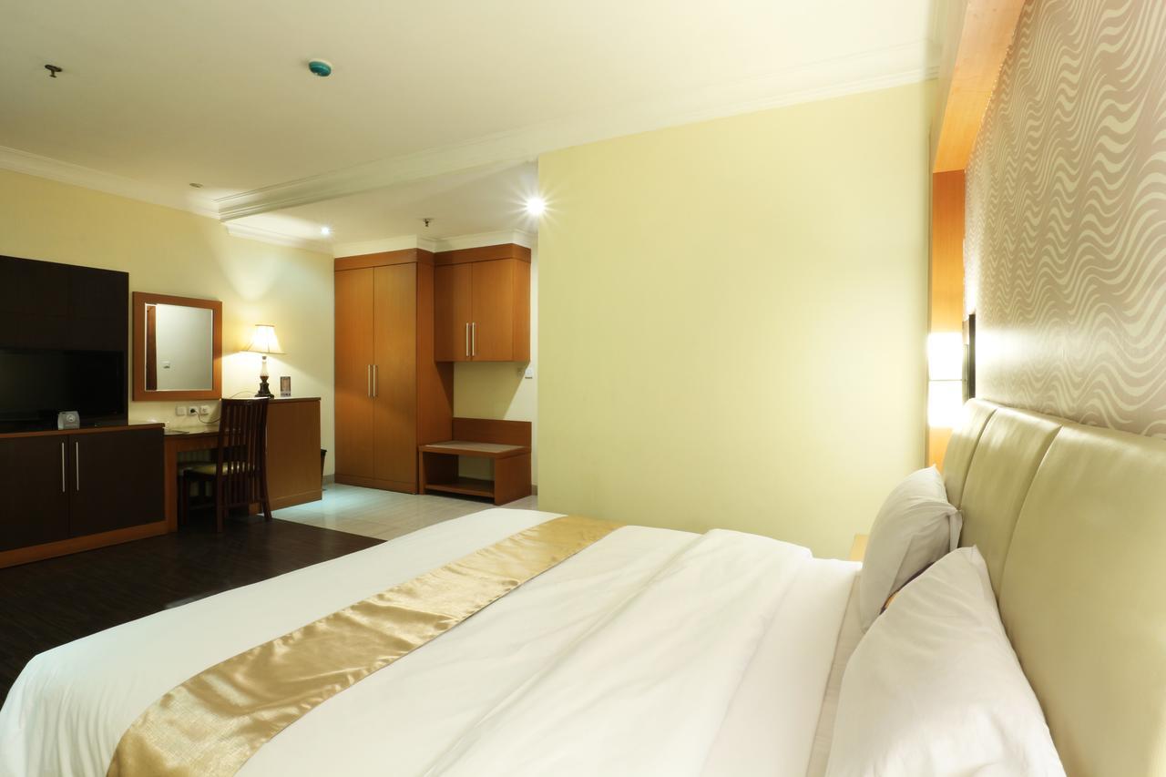 Coins Hotel ג'קרטה מראה חיצוני תמונה
